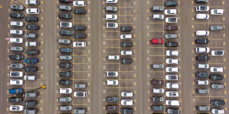 Ford en Geely gaan elektrische voertuigen produceren in Spaanse fabriek