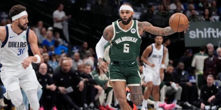 Gary Trent blijft bij de Milwaukee Bucks voor 64 miljoen.