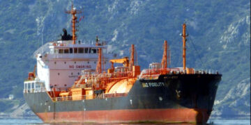 Nieuwe aanval op gastanker in Zwarte Zee verhoogt scheepvaartalertheid