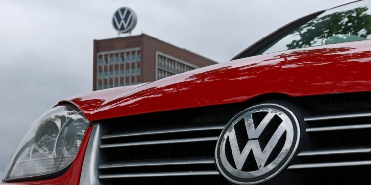 Volkswagen-werknemers eisen duidelijkheid over managementconsolidatie