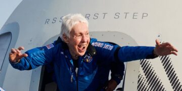 Overlijden van oudste ruimtevrouw op 87-jarige leeftijd