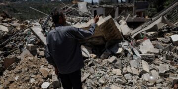 Amerikanen overleggen met Libanees leger over Israëlische terugtrekking uit Zuiden.