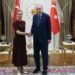 Europa beloont Erdogan zonder voorwaarden