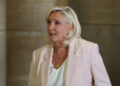Le Pen gestraft met armband en verbod op kandidatuur voor 15 maanden