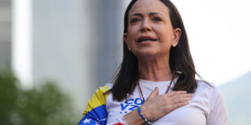 Venezolaanse oppositieleider Maria Corina Machado keert terug voor stabiliteit.