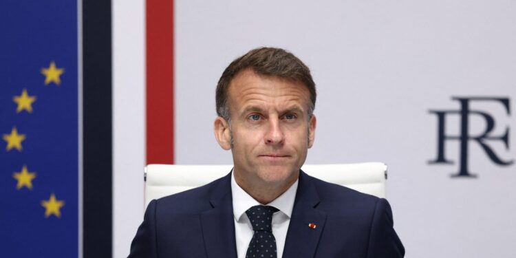 Macron bezoekt Syrië: een historische stap in de diplomatie.