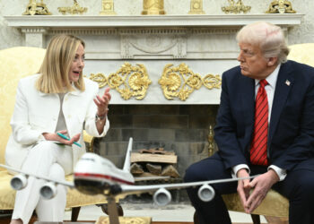 Trump prijst Meloni: goede man, echt waar