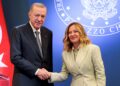 Telefonisch overleg Meloni en Erdogan: Defensie en immigratie op NAVO-top