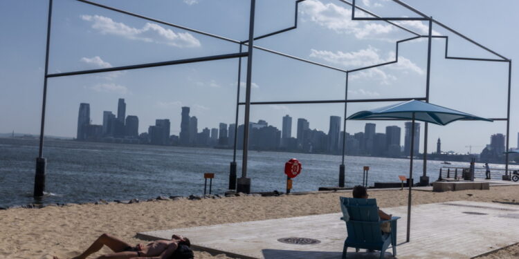 Hittegolf raakt Central Park: voor het eerst in 14 jaar 38 graden.