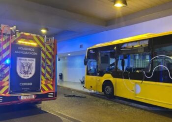 Busongeluk bij halte in Portugal eist twee levens en verwondt twintig mensen