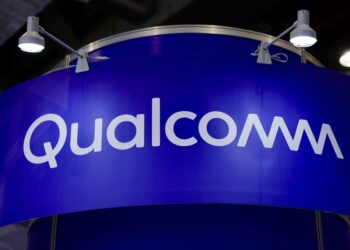 Qualcomm meldt prijsstijgingen met dubbele cijfers aan klanten vanwege kosten