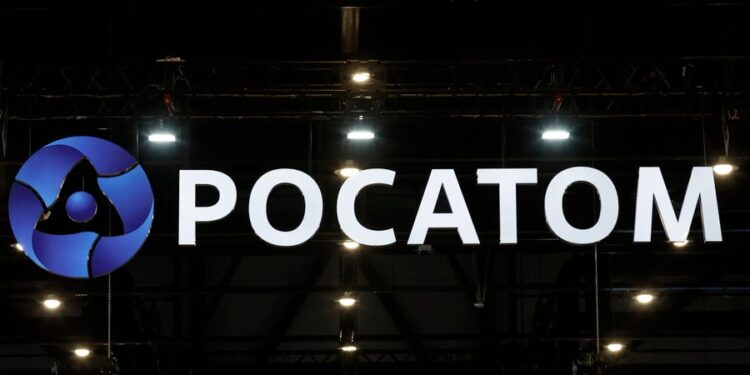 Rosatom stuurt werknemers terug naar Iraanse kerncentrale Bushehr