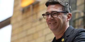 Komt er een grote verandering in pensioenen en luistert Burnham naar zijn adviseurs?
