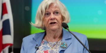 Universiteitsmedewerker aangeklaagd voor opmerkingen over dood van Ann Widdecombe