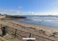 Waarschuwing: Vermijd vervuild water op Schots strand