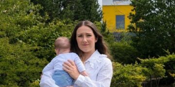 Amazon biedt excuses aan na weigeren van borstvoedende baas voor zakelijke cursus.