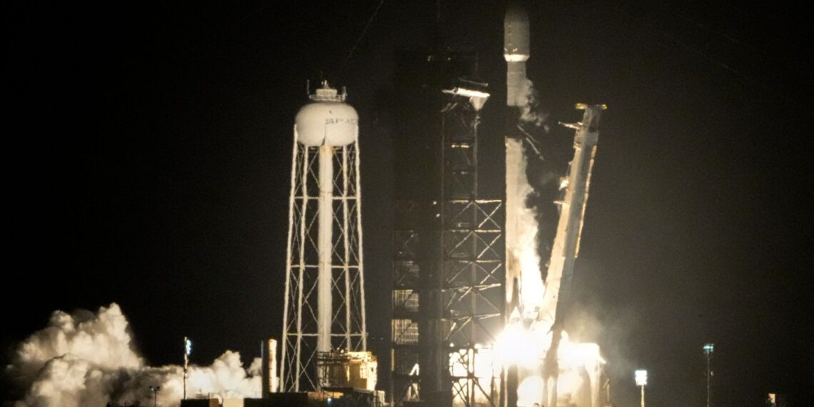 Ruimteraket van SpaceX op ramkoers met maan met 5,400mph