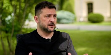 Zelenskyy over ontslagen, drones en ‘lange oorlog’ in verdedigingssamenwerking