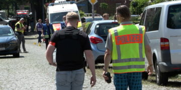 Turkse man verdacht van zes moorden dood gevonden in Duitse cel