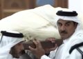 Khalifa Al Thani begraven na zondagavondgebed met bescheiden ceremonie