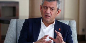 Oppositieleider Özgür Ozel verlaat CHP en richt nieuwe partij op
