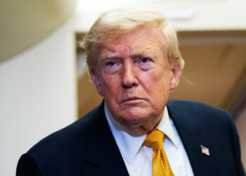 Trump opent Straat van Hormuz voor commerciële scheepvaart