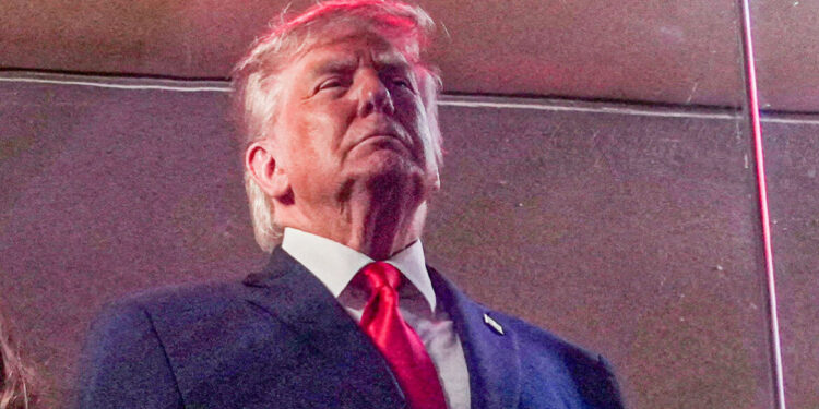 Trump viert 250 jaar VS op Mount Rushmore