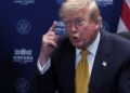 Trump verbreekt handel met Spanje vanwege NAVO-partnerschap.