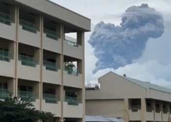 Uitbarsting Canlaon-vulkaan op Filippijnen bereikt aswolk van 3 km hoogte