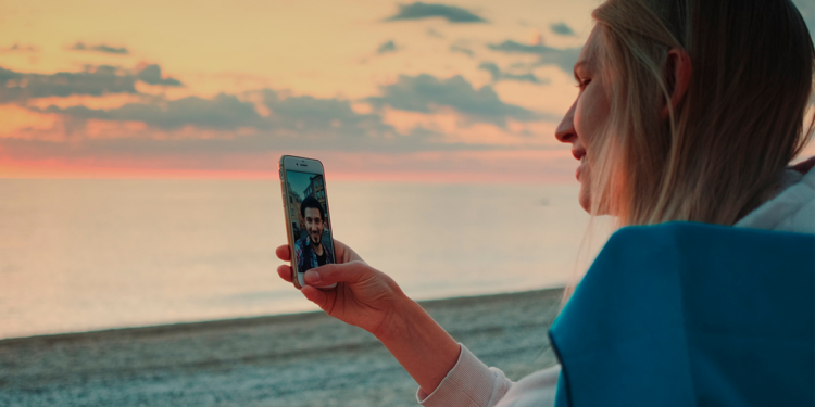De opkomst van mobiele connectiviteit en digitale vrijheid: Reizen zonder traditioneel roaming.