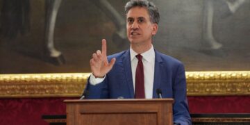 Miliband botst met Israël over omstreden Westelijke Jordaanoever nederzetting project