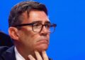 Burnham ontmoet leidinggevenden om groeiplannen te bespreken