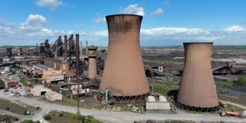British Steel verliest £1.3m per dag zonder geloofwaardig reddingsplan, waarschuwen MPs.