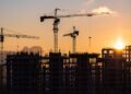 Nieuw plan om starters op woningmarkt te helpen aangekondigd door Burnham