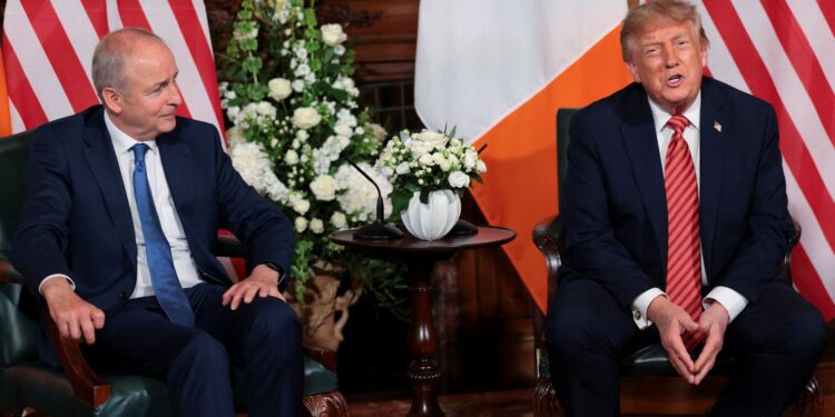 Trump roept op tot Ierse hereniging en voorspelt toekomstige eenheid