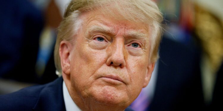 Trump creëert AI-leger in strijd tegen vertraagde ontwikkeling door bedrijven
