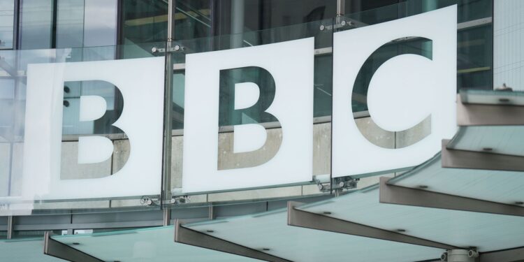 MP’s bepleiten verlaging en uitbreiding van BBC-licentiekosten