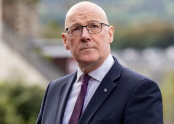 Schotse regering ver achter op doelen kinderarmoede