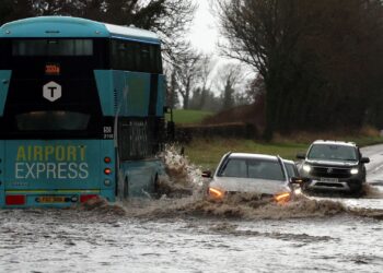 Taskforce moet ook droogte gaan onderzoeken in plaats van alleen overstromingen.
