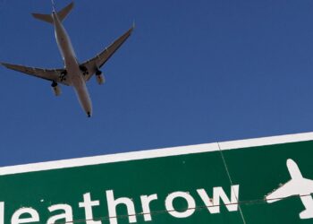 Heathrow-uitbreiding stimuleert groei, aldus kanselier.