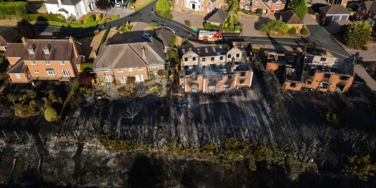 Tweede hoogste aantal bosbranden ooit in Engeland in 2026